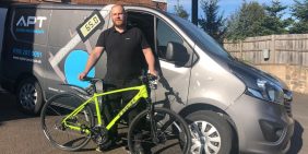 Carl's new hybrid mountain bike